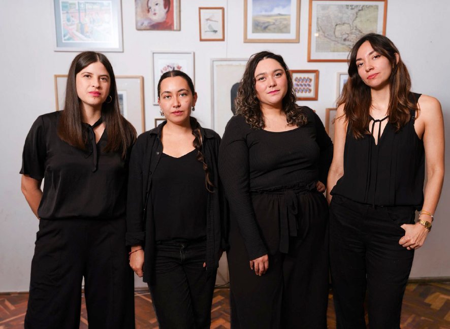 Equipo de Pictórica Taller trabajando en restauración